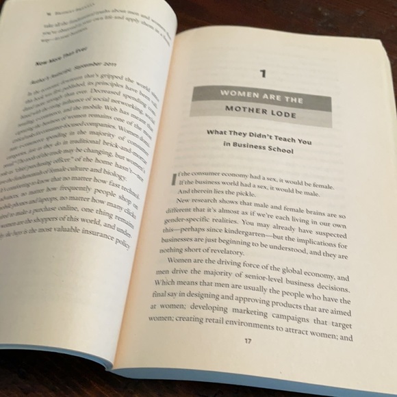 BOGO Why She Buys autographed Bridget Brennan book - Picture 5 of 8